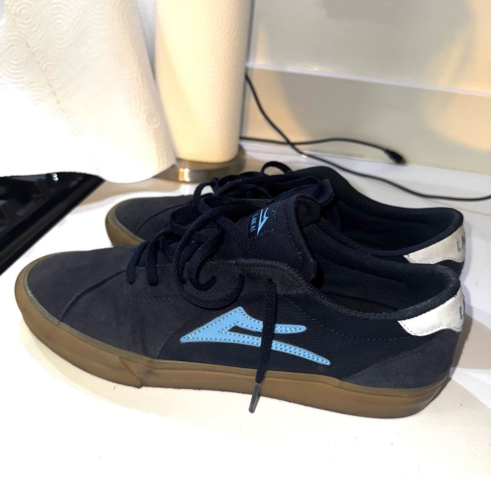LAKAI NAVY BLUE SKATE SHOES